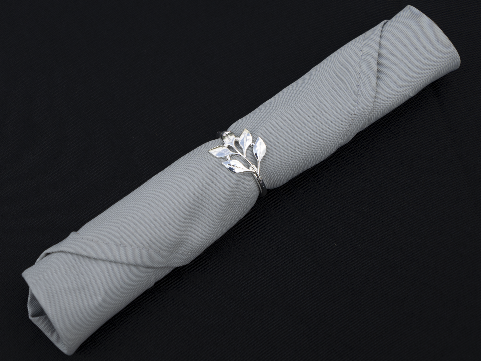 Gray cloth napkins